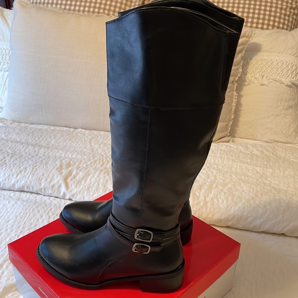 Women’s black wide calf knee boots new never worn - Picture 4 of 10